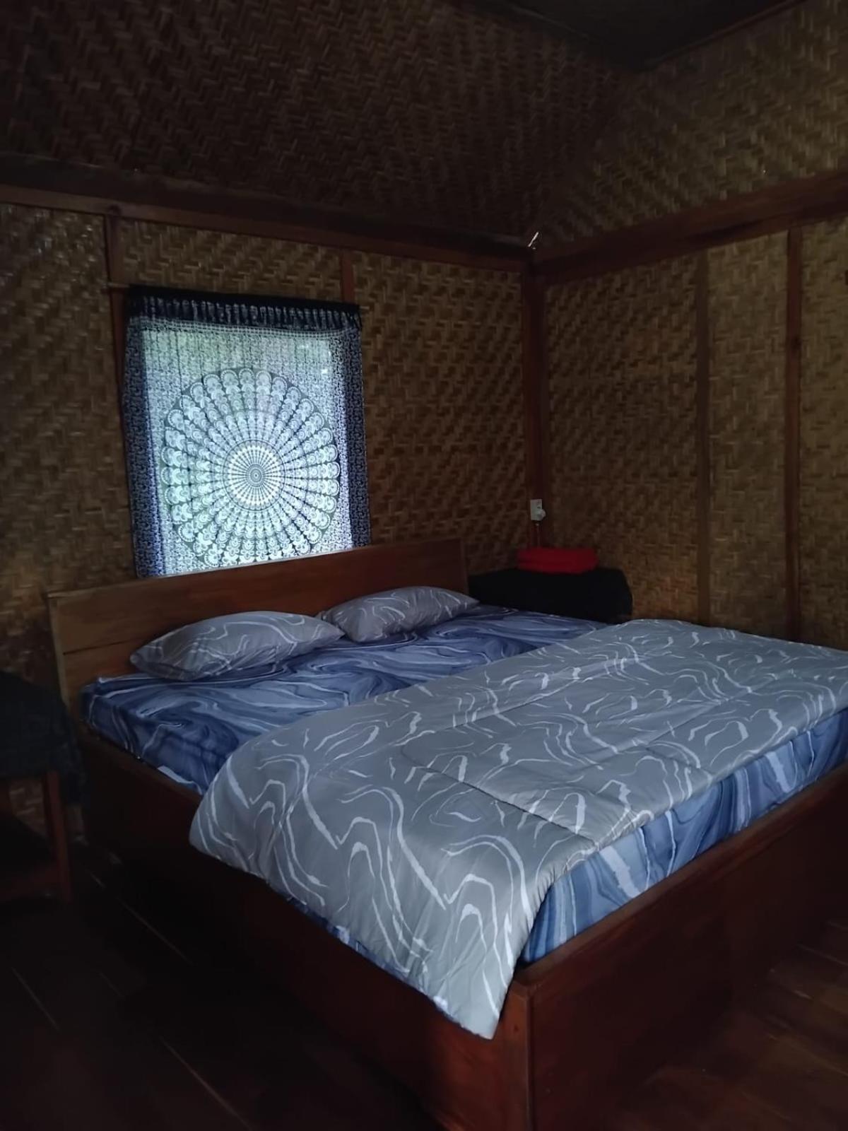 Banana Bungalows テテバトゥ エクステリア 写真