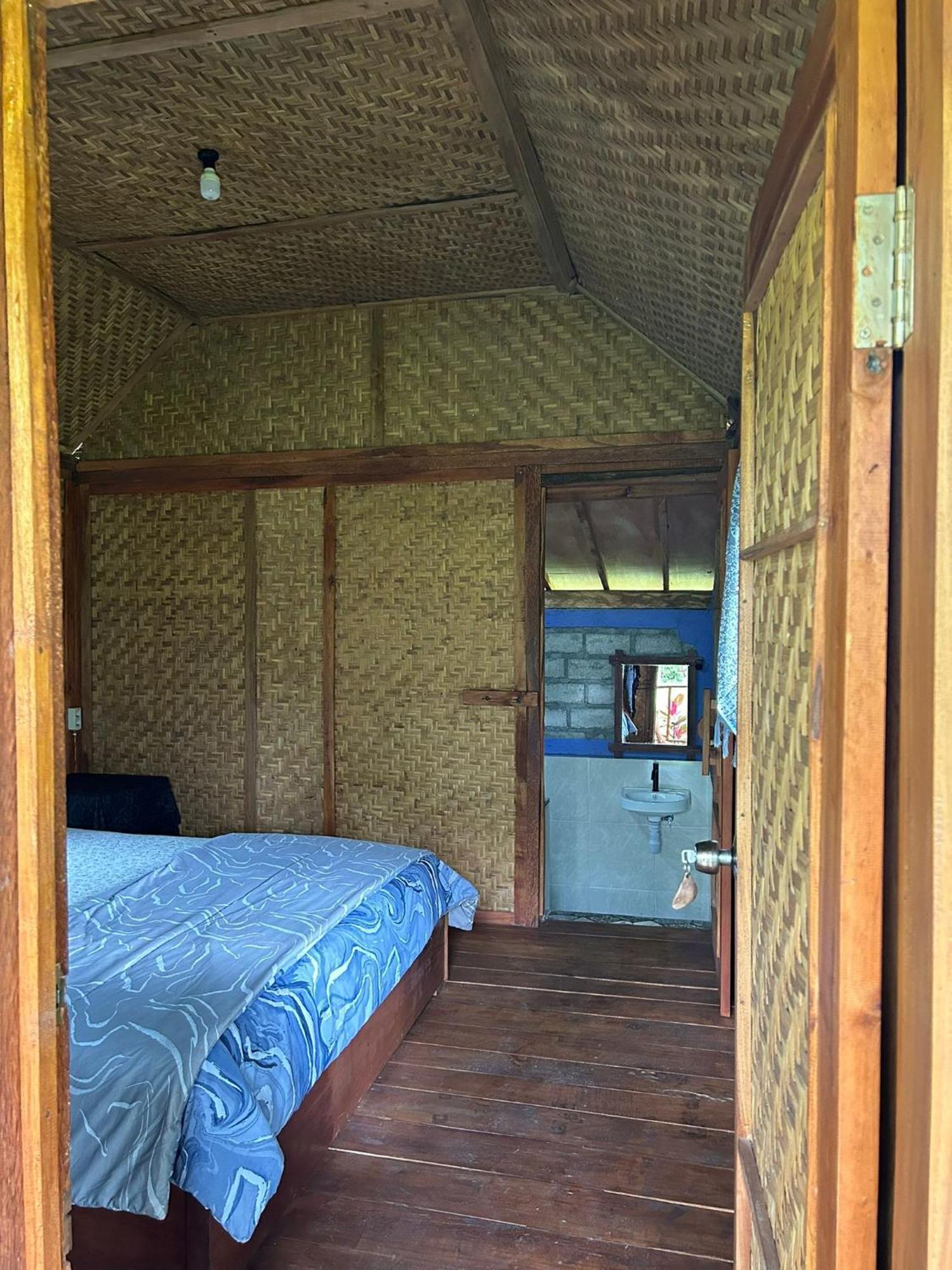 Banana Bungalows テテバトゥ エクステリア 写真